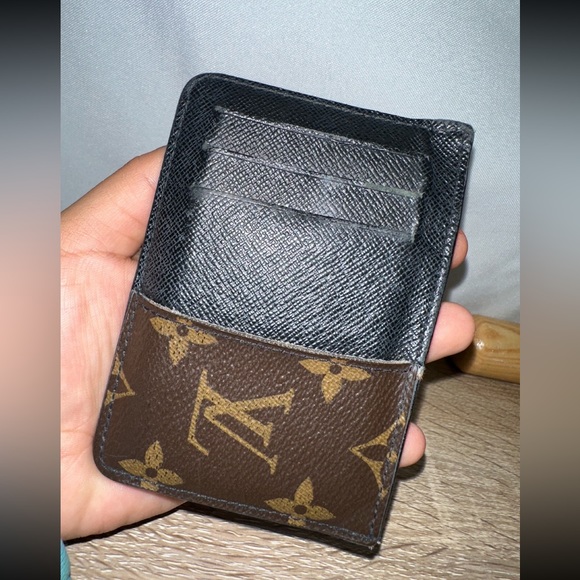 Authentic Louis Vuitton Card Holder - Picture 2 of 8